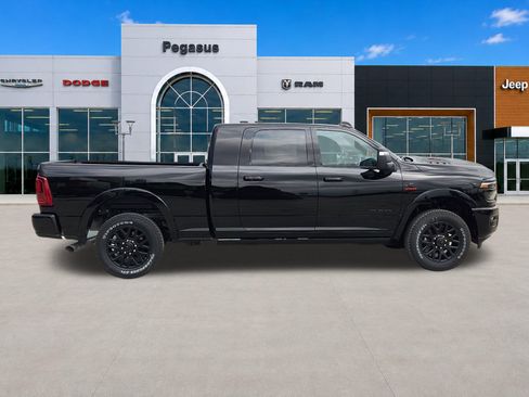 New 2026 RAM 2500 Limited AWD/4WD image 7