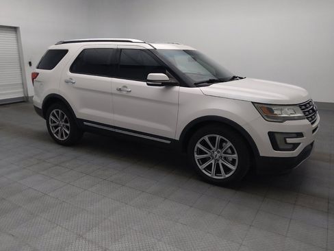 Used 2016 Ford Explorer Limited FWD image 11