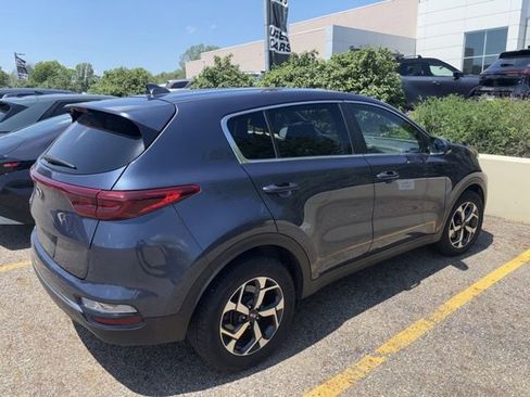 Used 2020 Kia Sportage LX FWD image 3