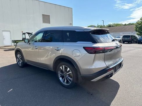 Certified 2023 INFINITI QX60 Luxe w/ Cargo Package AWD/4WD image 4
