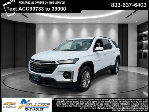 Used 2023 Chevrolet Traverse LT FWD image 1