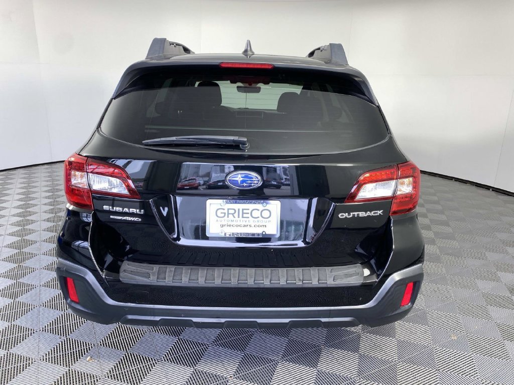 Used 2018 Subaru Outback 2.5i Premium AWD/4WD image 7