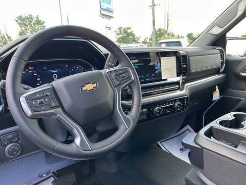 New 2026 Chevrolet Silverado 1500 LT image 28