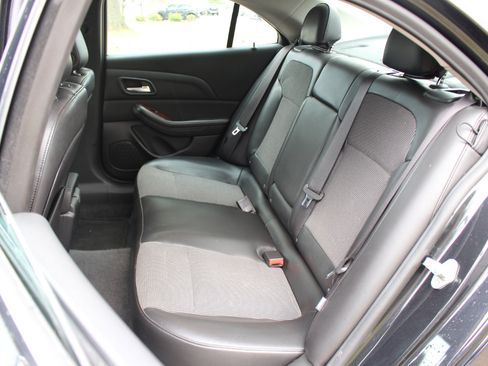 Used 2013 Chevrolet Malibu LT image 31