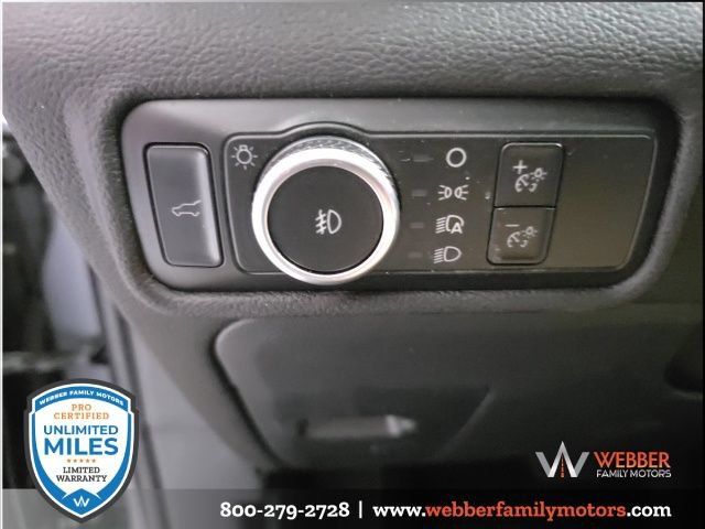Used 2023 Ford Explorer XLT w/ Equipment Group 202A AWD/4WD image 19