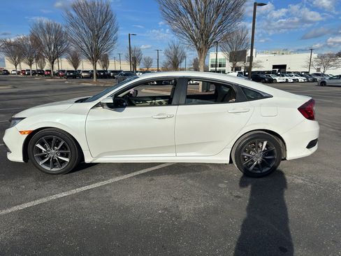 Used 2020 Honda Civic EX image 6