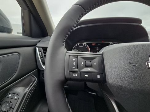 New 2026 Nissan Rogue SV FWD image 11