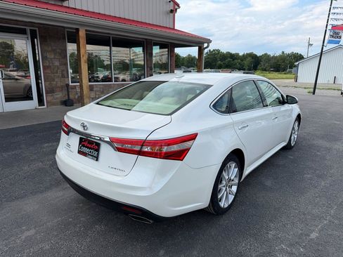 Used 2015 Toyota Avalon Limited FWD image 4