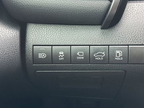 Used 2019 Toyota Camry XSE image 31