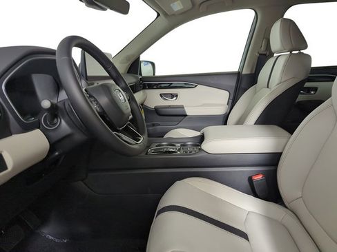 New 2026 Honda Pilot EX-L image 8