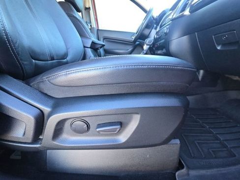 Used 2022 Ford Ranger Lariat w/ Equipment Group 501A High image 16