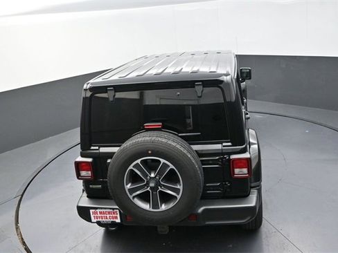 Used 2023 Jeep Wrangler Unlimited Sahara w/ Cold Weather Group image 24