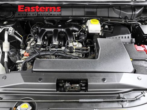 Used 2024 Nissan Pathfinder S image 8