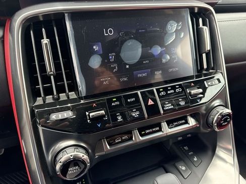 New 2026 Lexus LX 700h F Sport AWD/4WD image 19