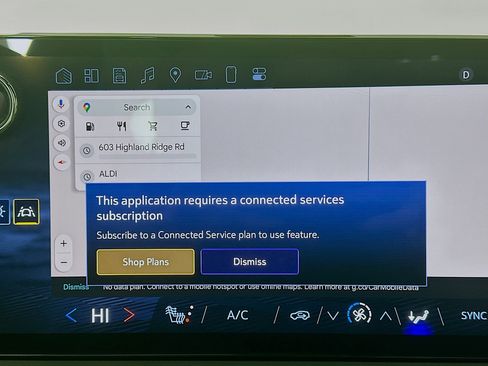 Used 2024 Chevrolet Traverse LT w/ Midnight/Sport Edition image 18