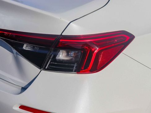Used 2024 Honda Civic LX image 8
