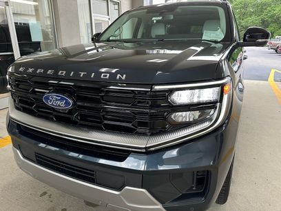 Used 2026 Ford Expedition Max Platinum w/ Platinum Ultimate Package