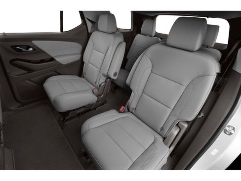 Used 2019 Chevrolet Traverse Premier w/ Driver Confidence II Package FWD image 31