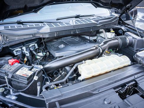 Used 2021 Ford F150 Lariat w/ Equipment Group 502A High image 36