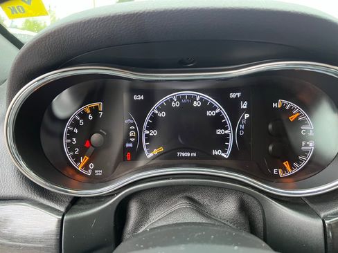 Used 2021 Jeep Grand Cherokee Trailhawk w/ Trailhawk Luxury Group AWD/4WD image 35