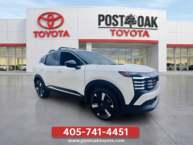 Used 2026 Nissan Kicks SR FWD image 11
