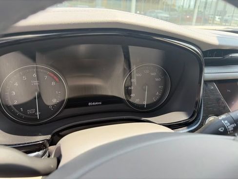 Used 2020 Cadillac XT6 Premium Luxury FWD image 7
