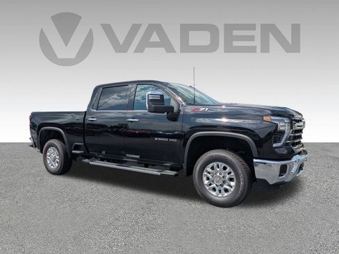 New 2026 Chevrolet Silverado 2500 LTZ w/ LTZ Convenience Package AWD/4WD image 3