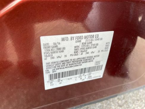 Used 2016 Ford Edge SEL w/ Equipment Group 201A AWD/4WD image 24