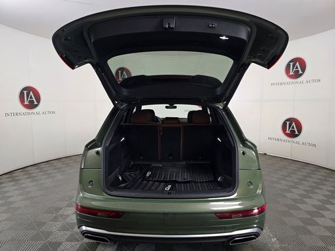 Used 2023 Audi Q5 2.0T Premium w/ Convenience Package image 9