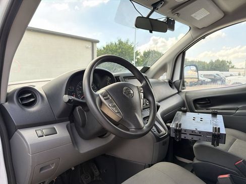 Used 2021 Nissan NV200 S w/ Back Door Glass Package FWD image 5
