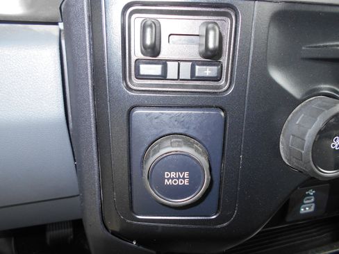 Used 2024 Ford F350 XL image 12