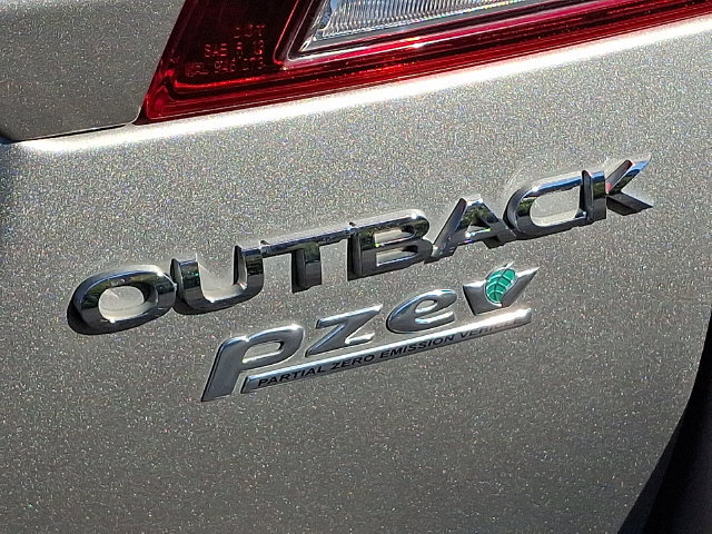 Used 2015 Subaru Outback 2.5i Premium w/ Protection Package #1 AWD/4WD image 4