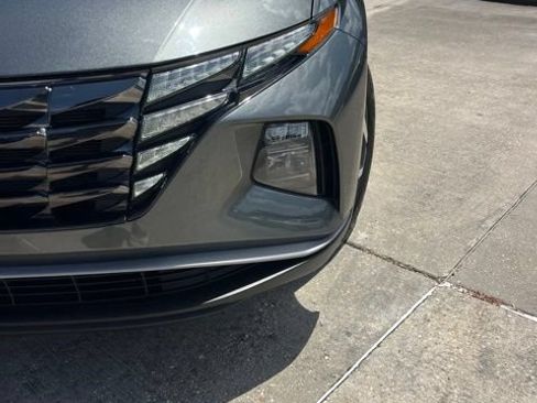 Used 2022 Hyundai Tucson SEL w/ Convenience + Premium Package FWD image 12