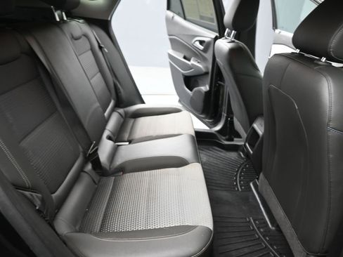 Used 2024 Chevrolet Trax LT w/ Driver Confidence Package image 14