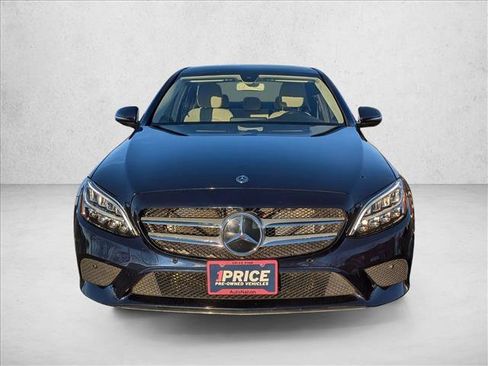 Used 2020 Mercedes-Benz C 300 4MATIC Sedan image 2