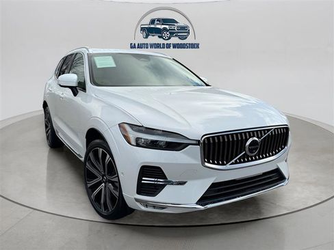 Used 2023 Volvo XC60 B5 Ultimate w/ Protection Package Premier image 7