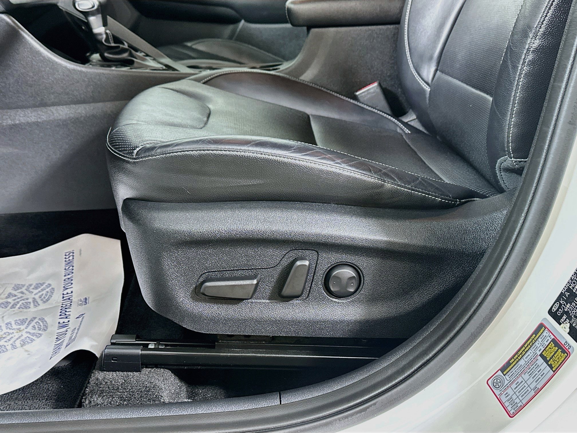 Used 2017 Kia Niro Touring FWD image 20