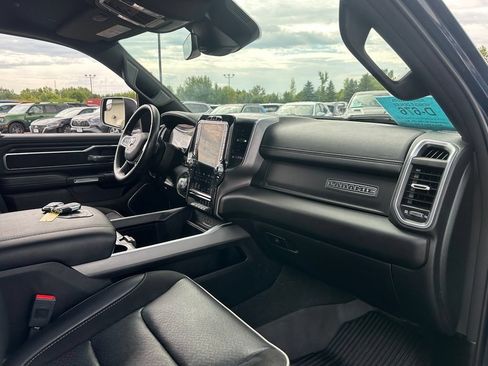 Used 2023 RAM 1500 Laramie AWD/4WD image 30