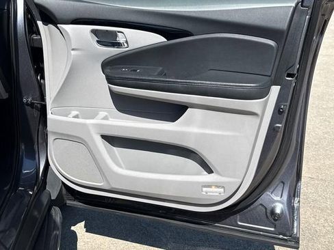 Used 2020 Honda Pilot Elite image 14