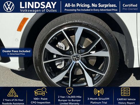 Used 2024 Volkswagen Tiguan SEL R-Line AWD/4WD image 9