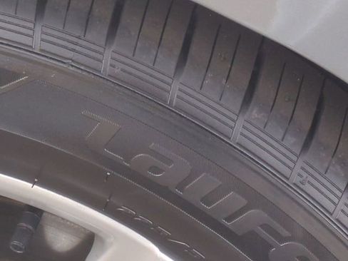 Used 2024 Chevrolet Malibu LT image 20