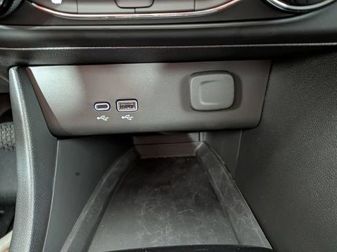 Used 2026 Buick Encore GX Preferred w/ Comfort Package AWD/4WD image 9