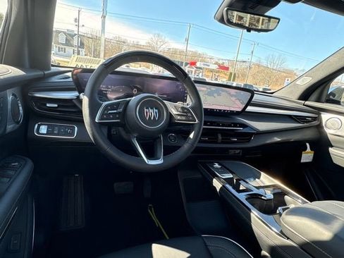 New 2026 Buick Enclave Avenir image 21