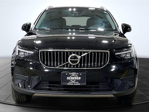 Certified 2024 Volvo XC40 B5 Core image 4