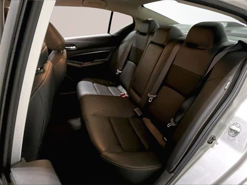 Used 2022 Nissan Altima 2.5 SR image 22