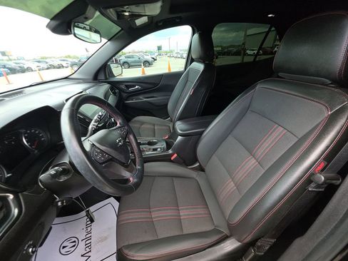 Used 2023 Chevrolet Equinox RS image 9