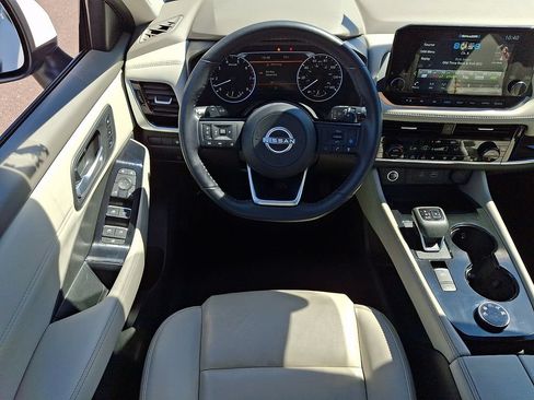 Certified 2023 Nissan Rogue SL w/ SL Premium Package AWD/4WD image 11