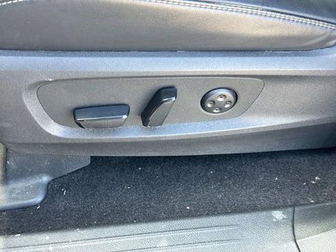 Used 2024 INFINITI QX60 Luxe image 28