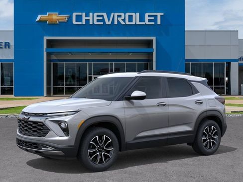 New 2026 Chevrolet TrailBlazer ACTIV w/ Convenience Package FWD image 2