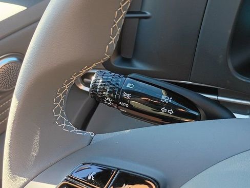 New 2026 Hyundai Elantra SEL Sport Premium FWD image 25